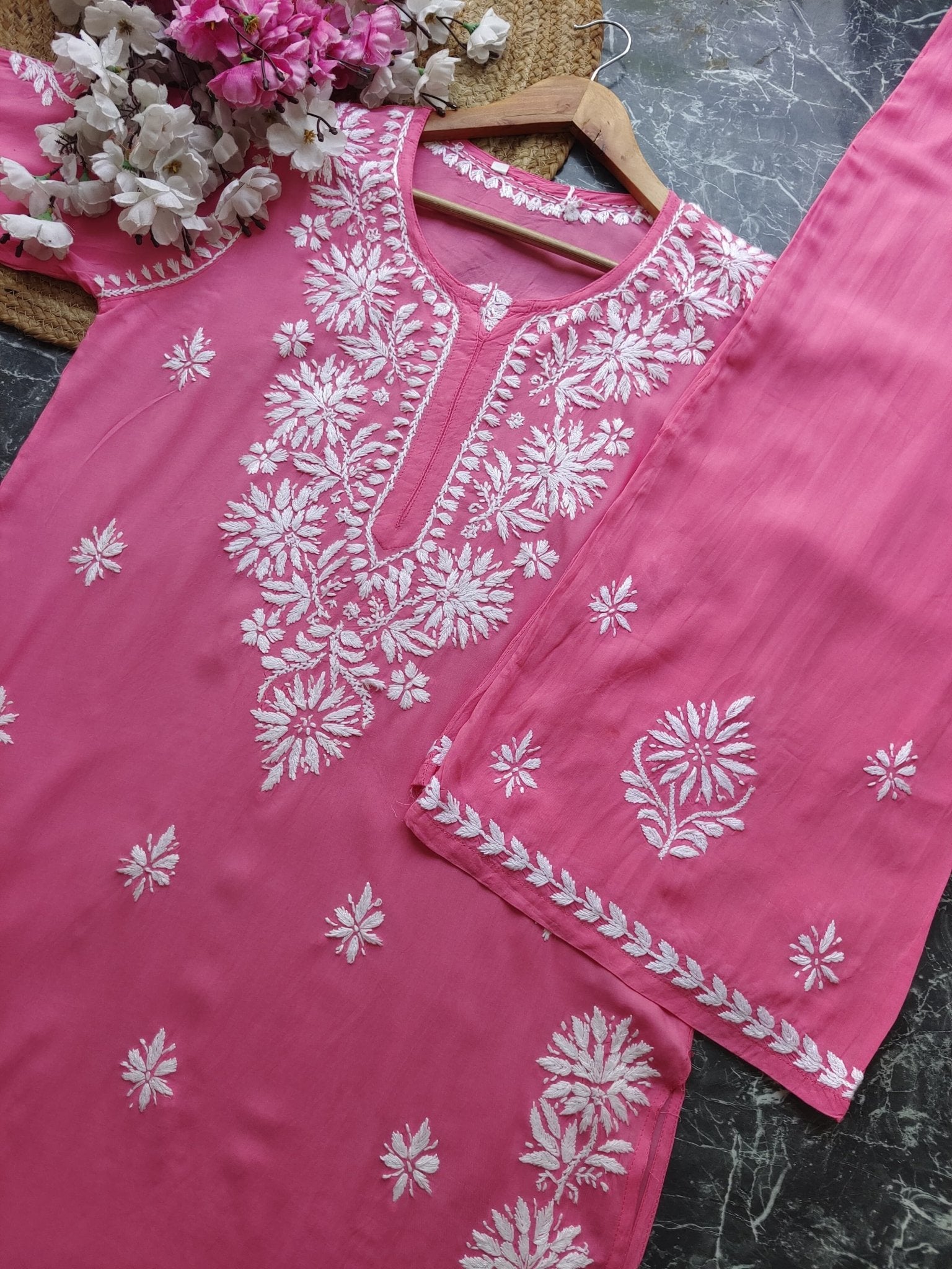 Premium Modal Crafted Chikankari set - Chikankari official