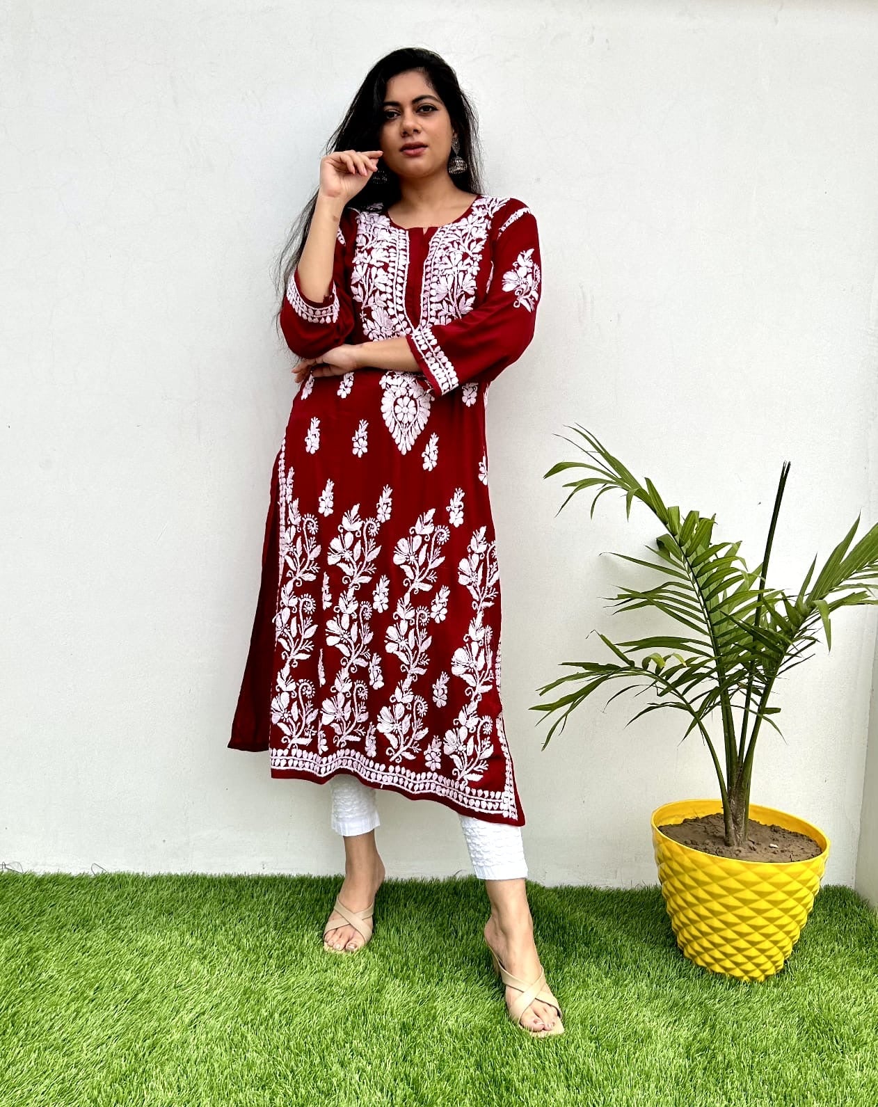 Premium Quality modaal with heavy Ghaas Patti work - Chikankari official