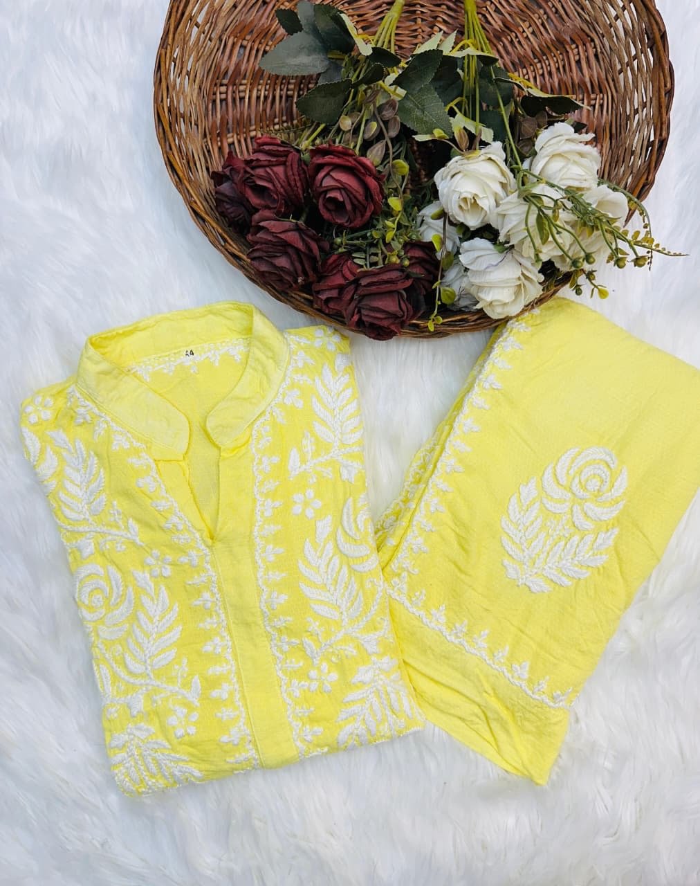 40 / yellow