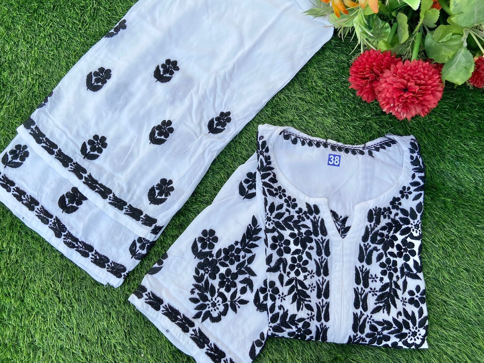 Premium Reyon fabric Plazzo Set - Chikankari official