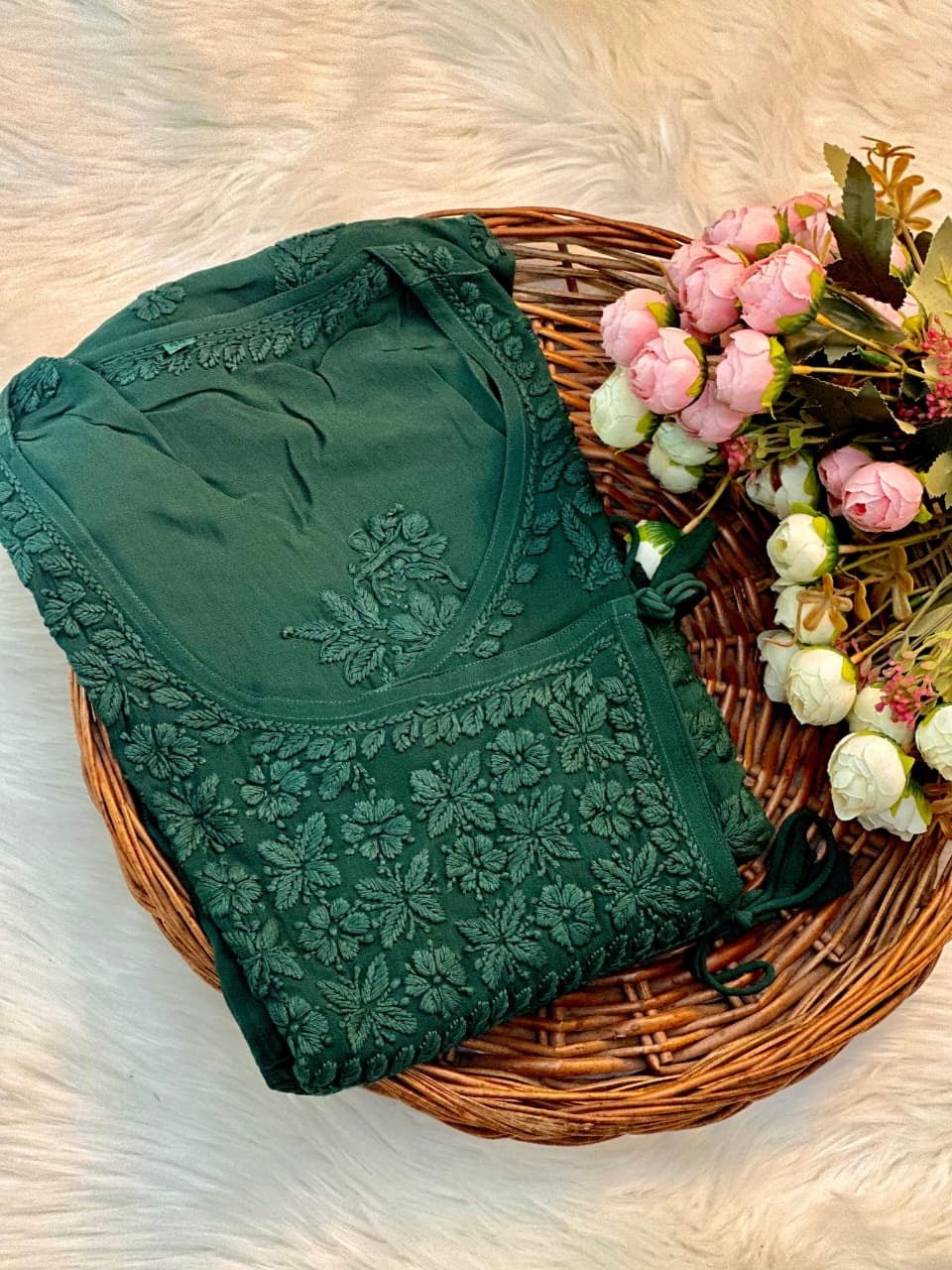 38 / dark green