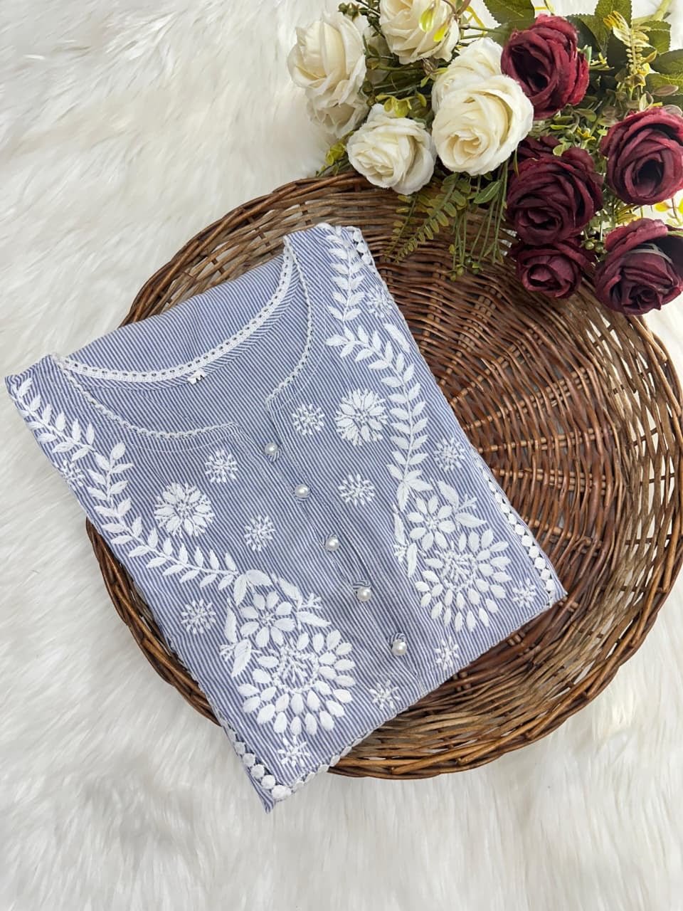 Printed cotton short top with lace work - Chikankari official