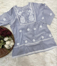 Printed cotton short top with lace work - Chikankari official