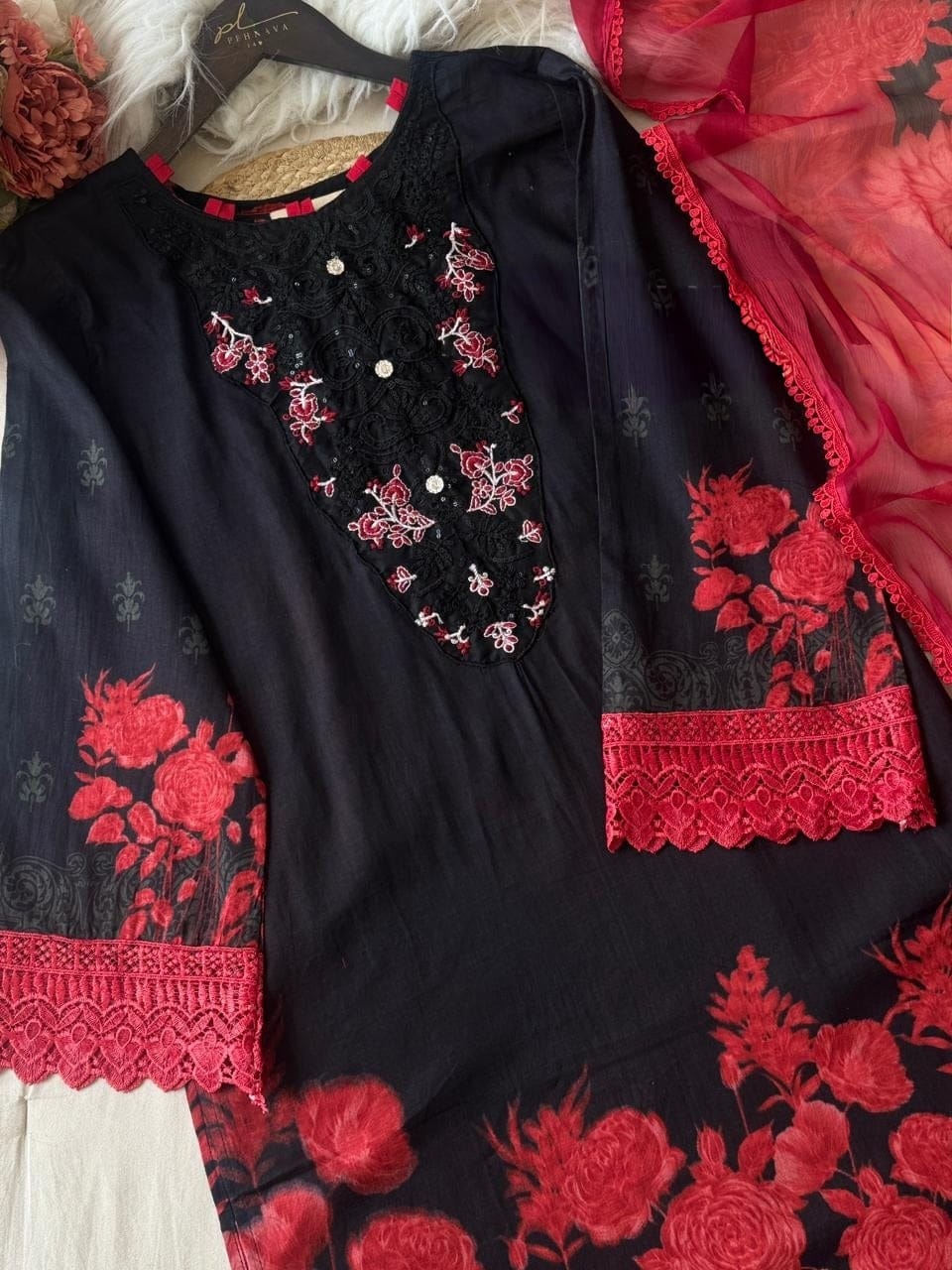 Pure Cotton black & Red print Set - Chikankari official