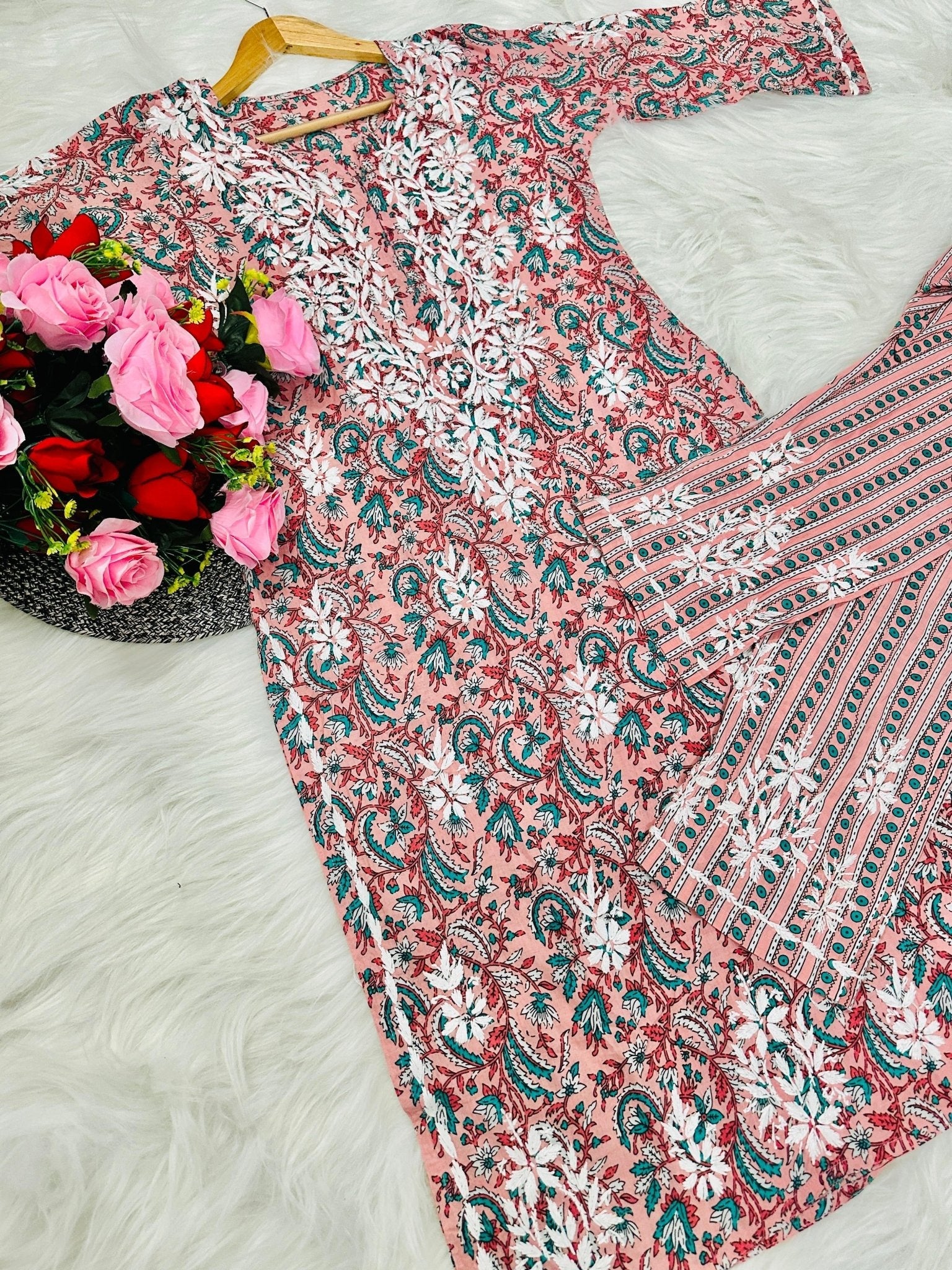 Pure Handowork Soft & Comfy Mul Combo - Chikankari official
