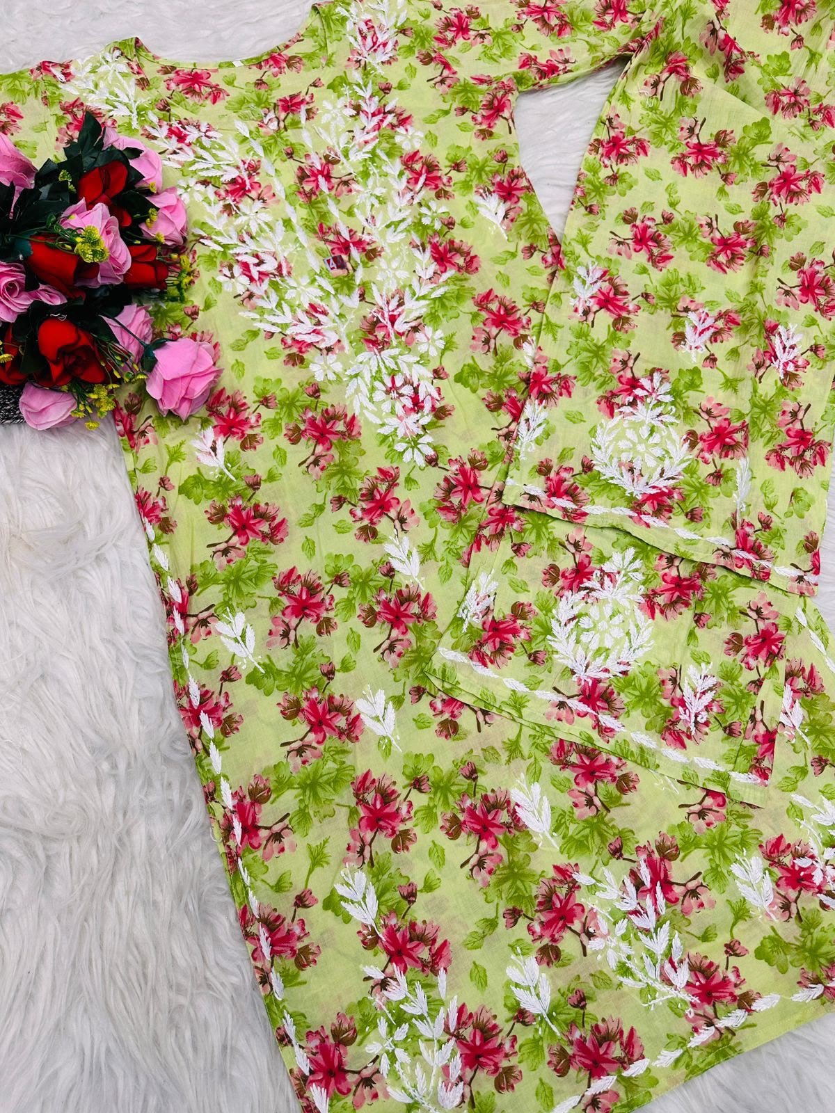 Pure Mul cotton floral 2pc set - Chikankari official