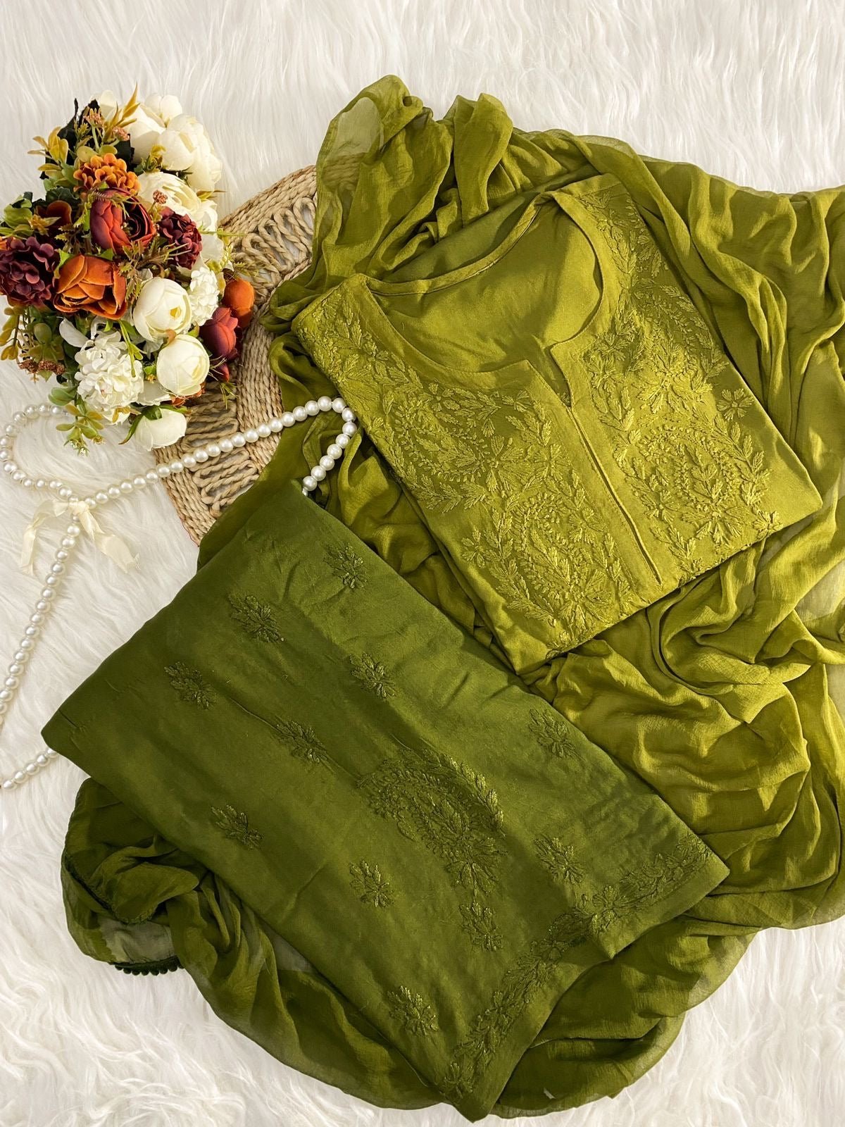 Rangrez Handcrafted Soft Rayon 3pc Ombre Set - Chikankari official