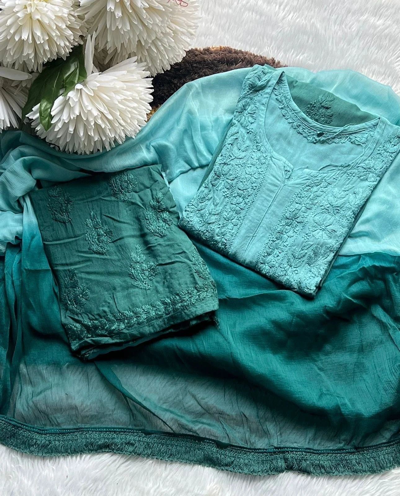 Rangrez Rayon Ombre Chikankari Speical 3pc set - Chikankari official