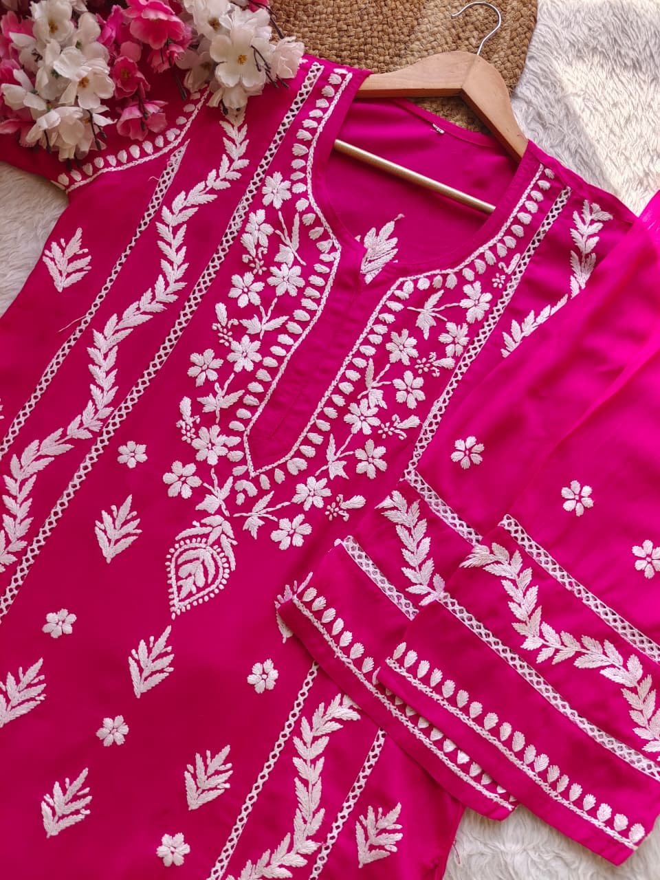 Rayon crafted designed white thread 2pc Set - Chikankari official