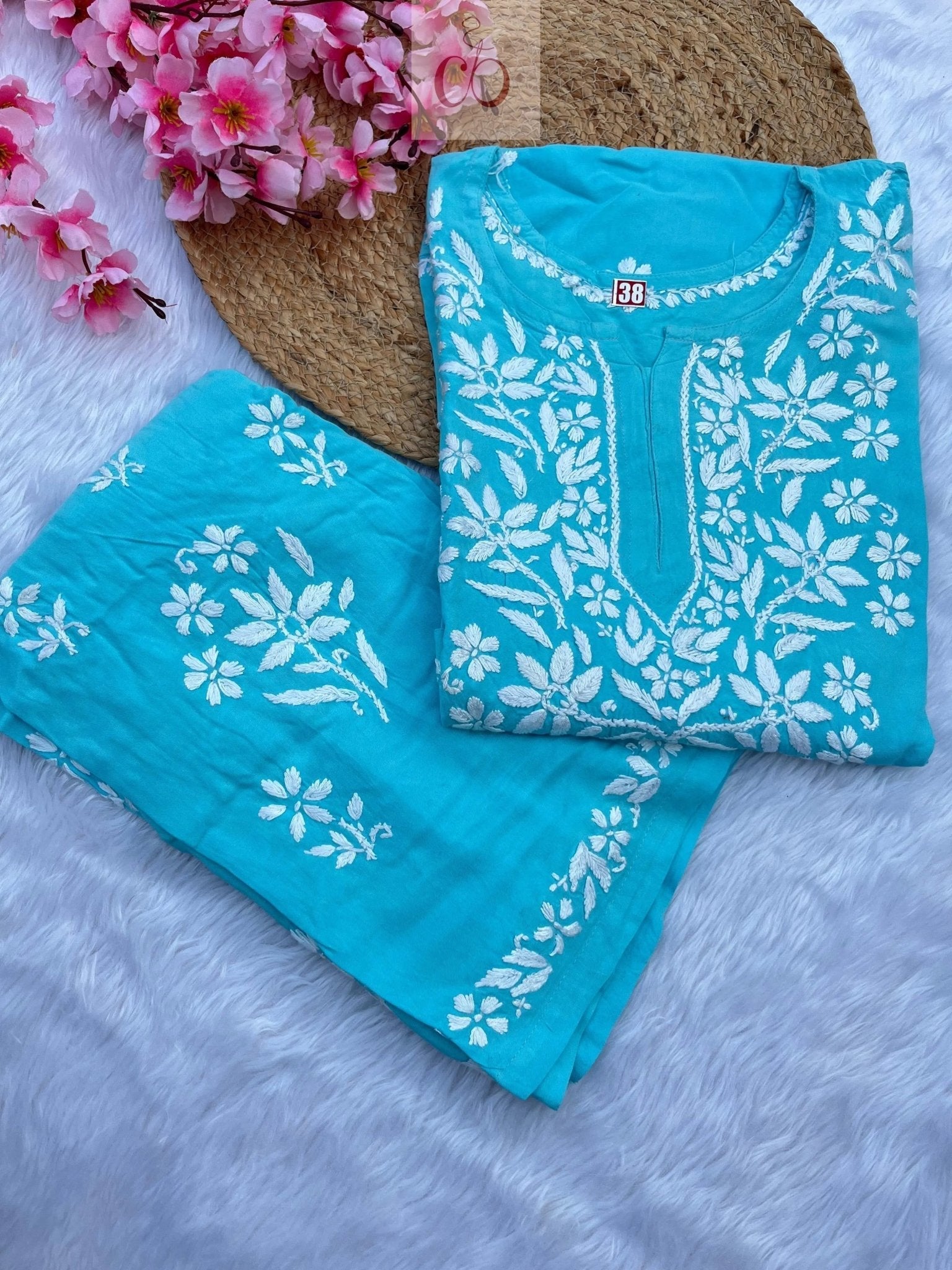 36 / sky blue