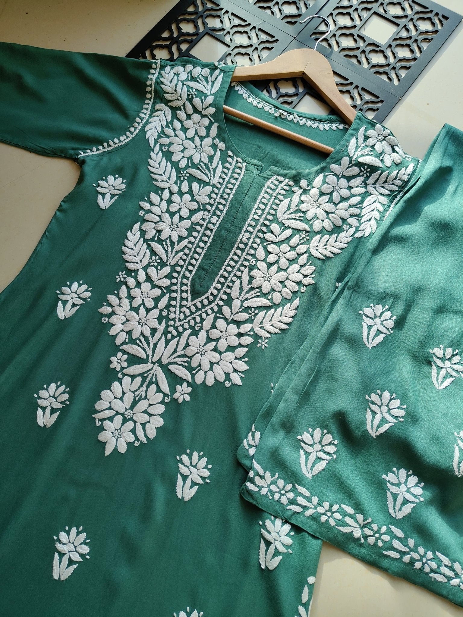 Rayon Flowers Embroidery Kurta and Plazzo - Chikankari official
