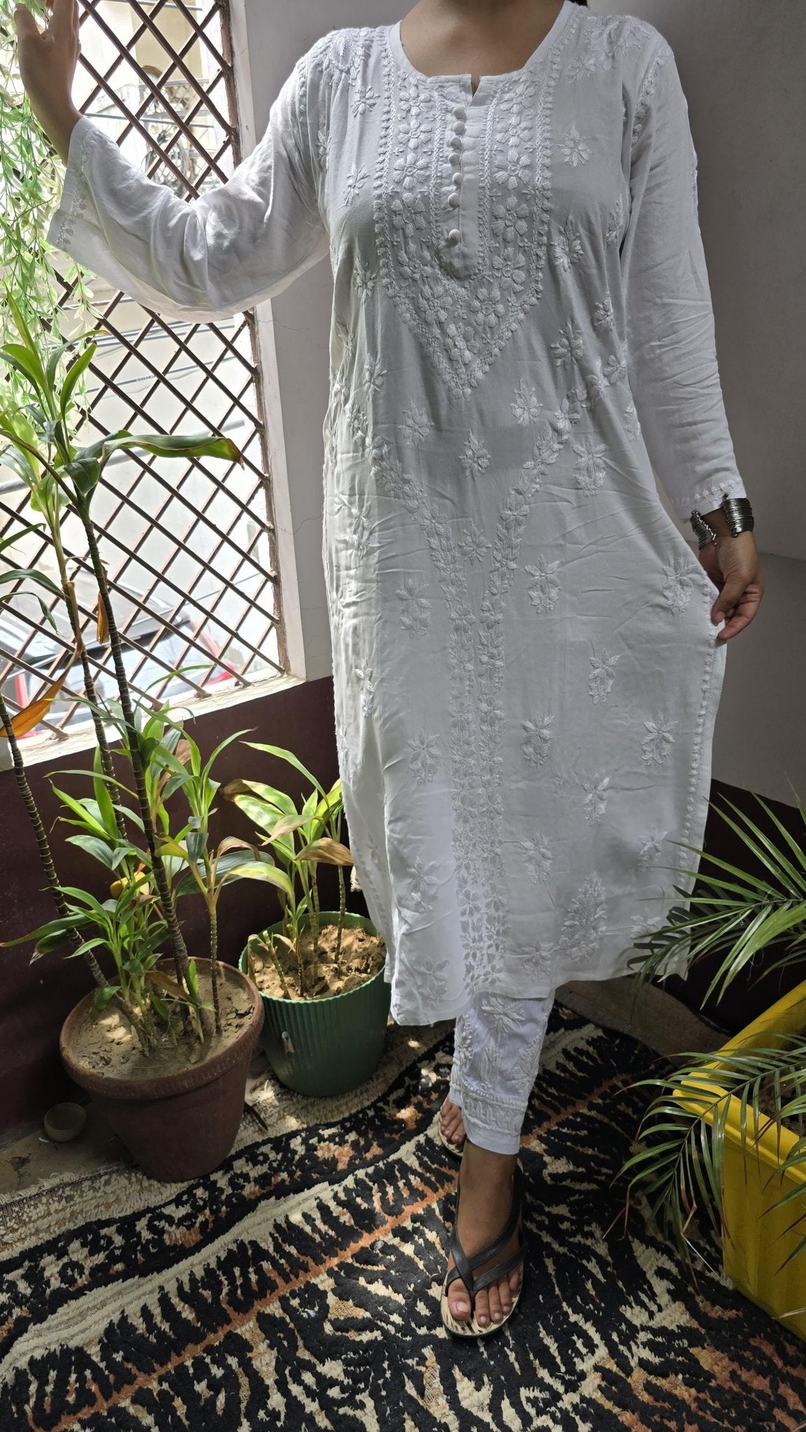 Rayon Hand heavy Work Kurti With pant - Chikankari official