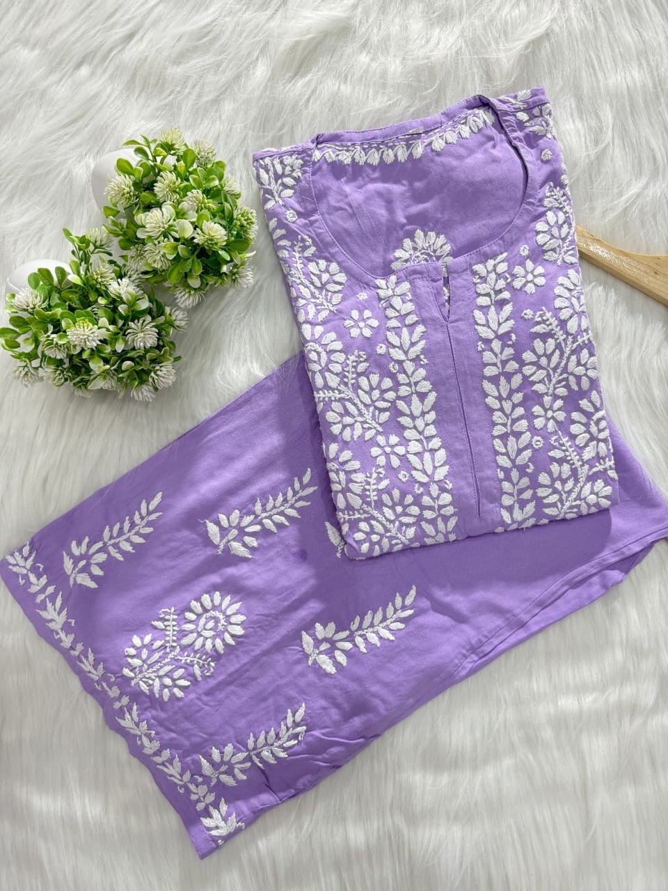 38 / lilac