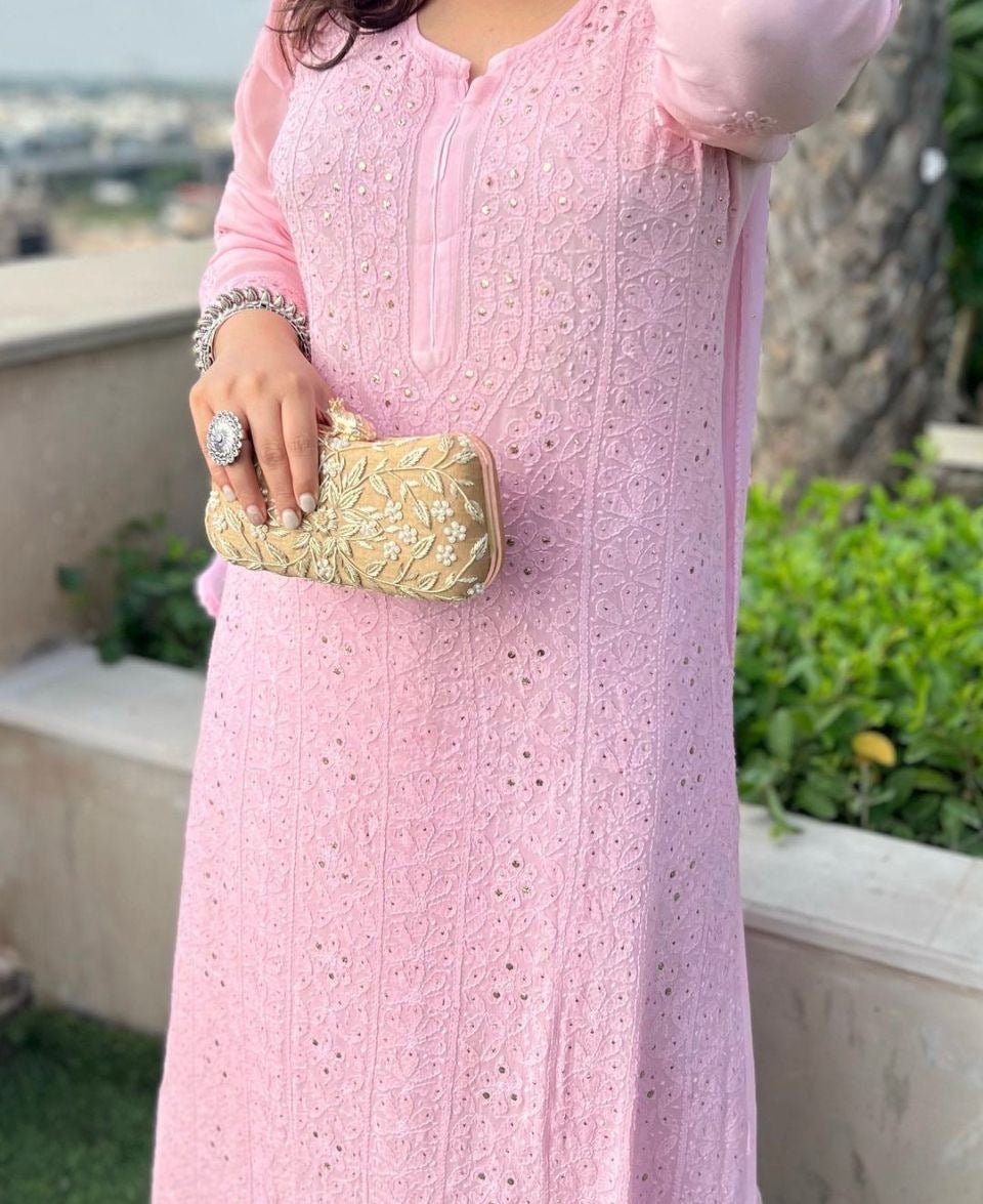 38 / baby pink