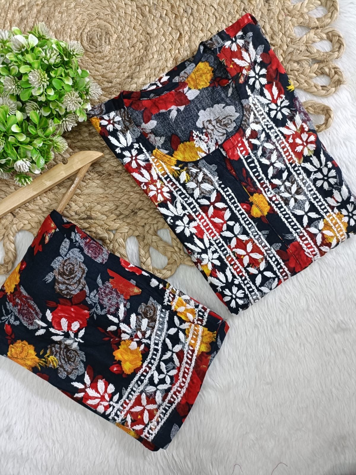 reyon printed A New Concept In reyon kurti with pant Set - Chikankari official