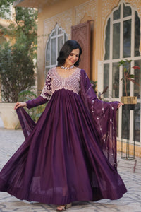 Riwayat Designer Ready Made Gown With Dupatta - Chikankari official