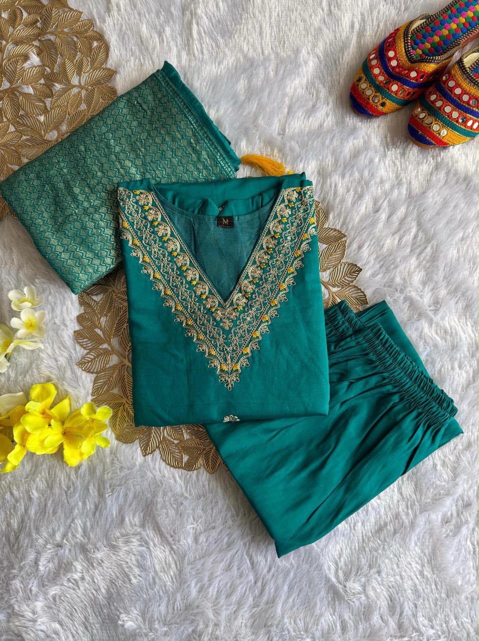 Roman Silk Blue 3pc Ethnic Set - Chikankari official