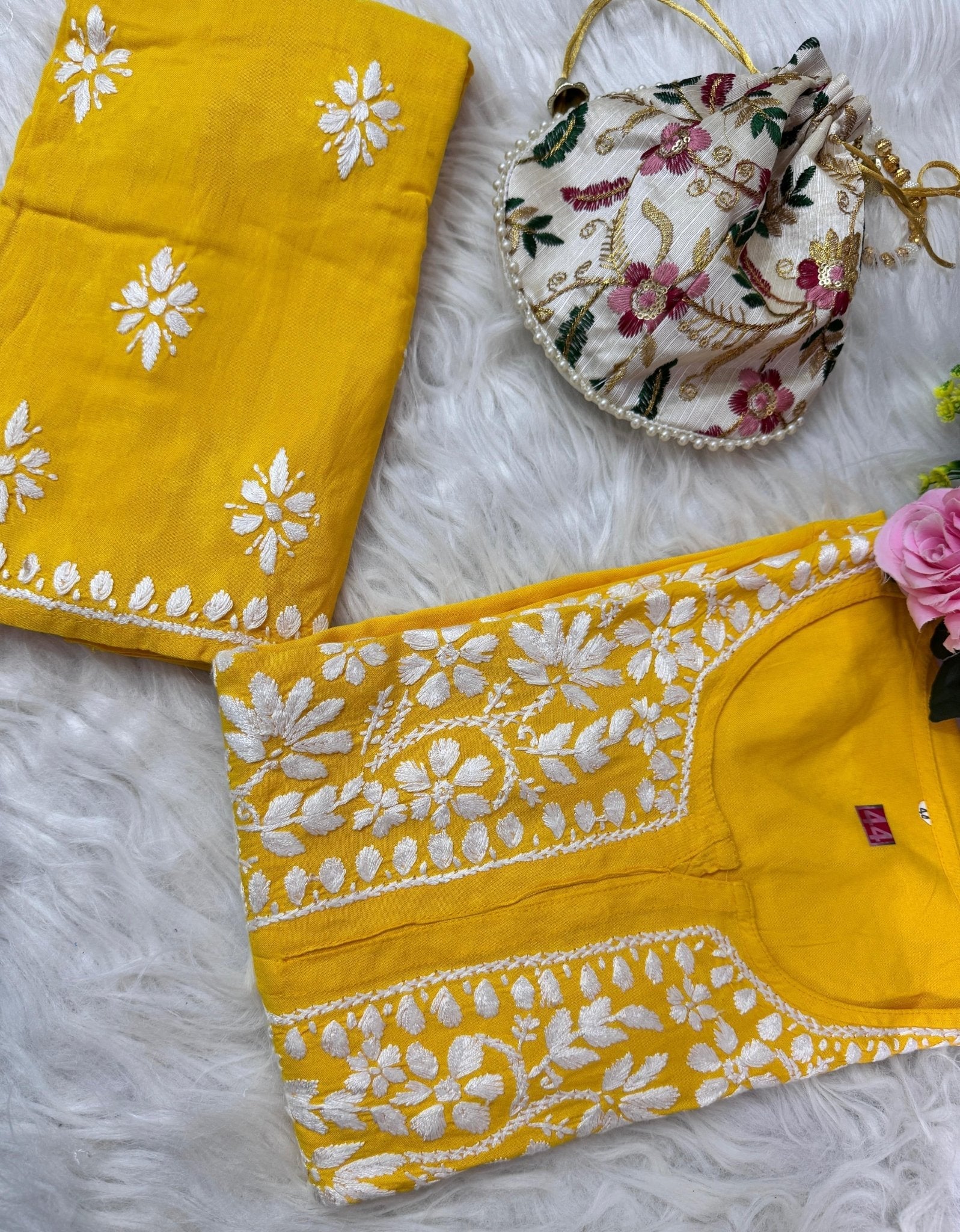 36 / yellow