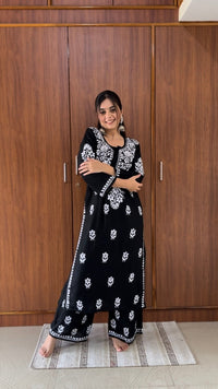 Santoshi Special Chikan Daman Co ord Set - Chikankari official