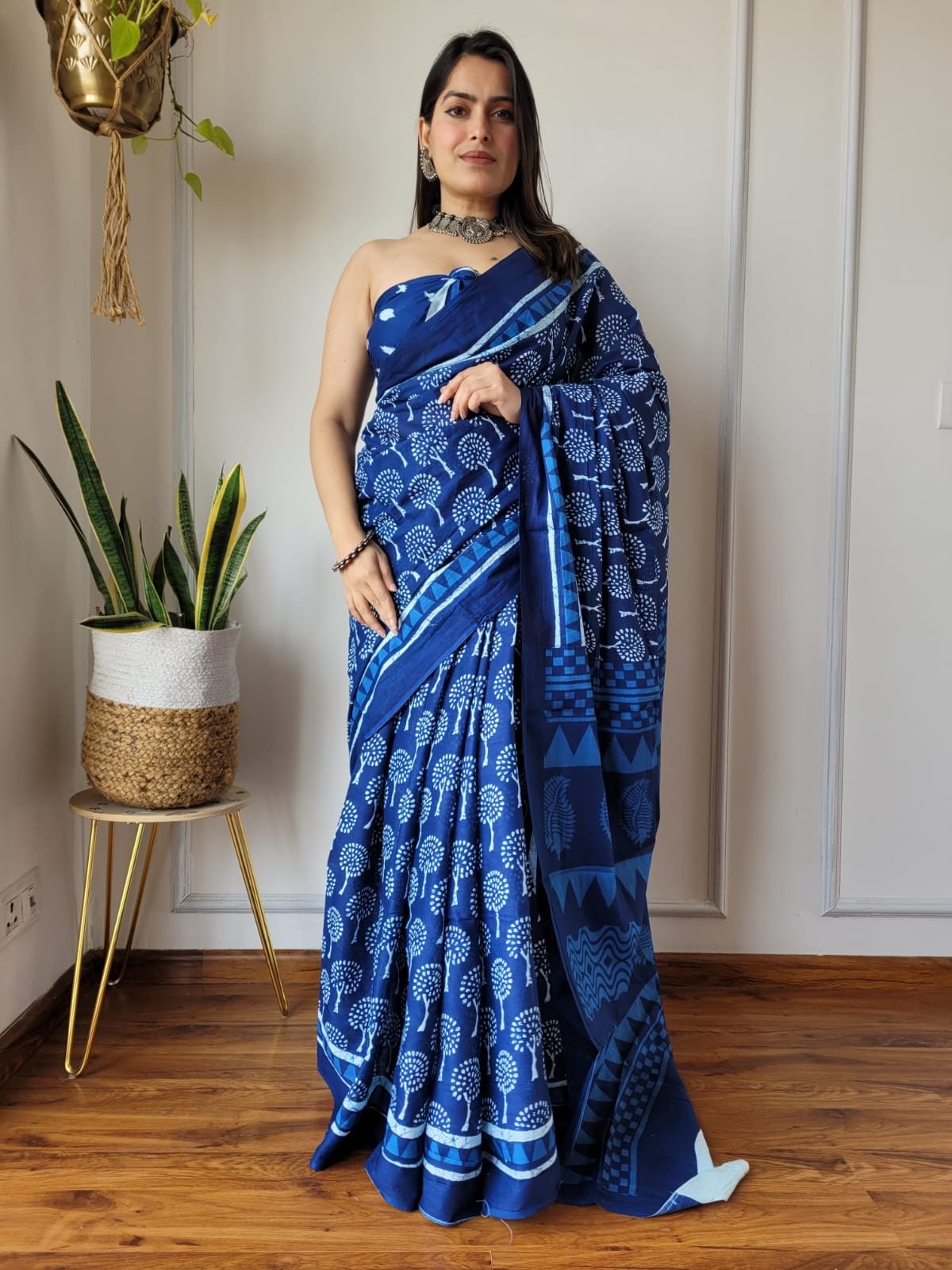 Saree With blouse 55+ Designs - Chikankari official