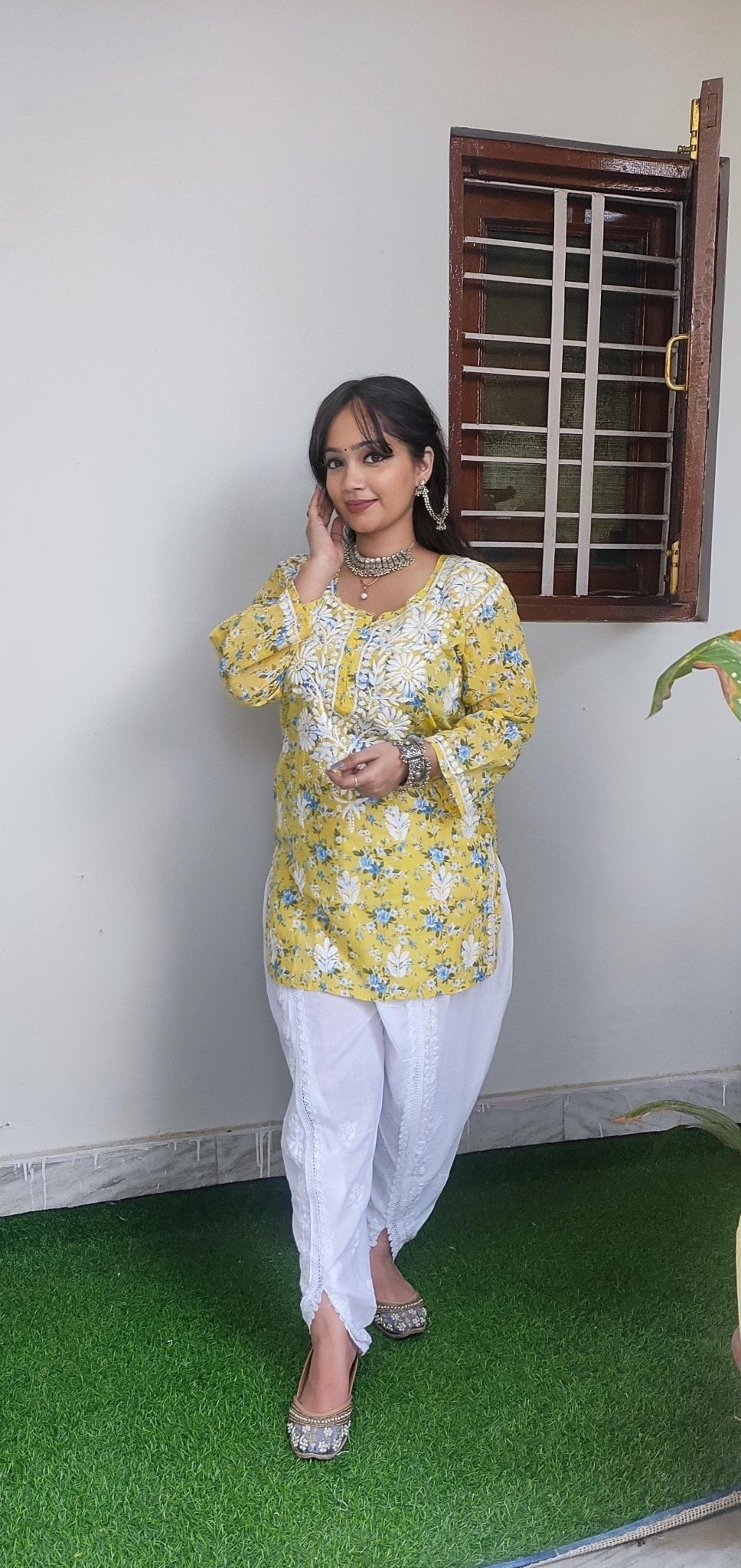 Short Dhoti Chikankari Edition - Chikankari official