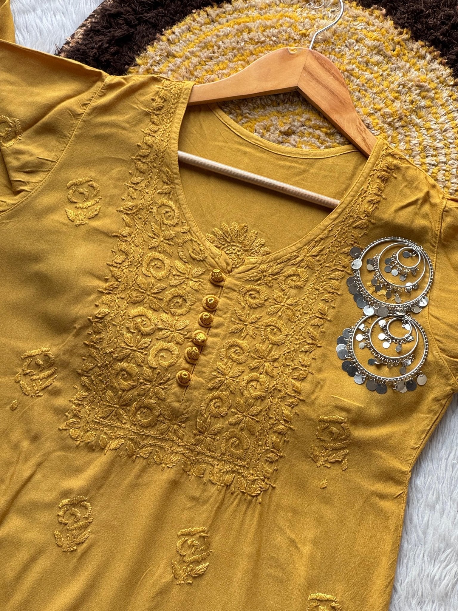 Short Kurta Dhoti Designed With modern Touch - Chikankari official
