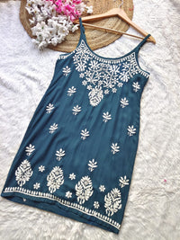 Short Noodle strap middy top - Chikankari official