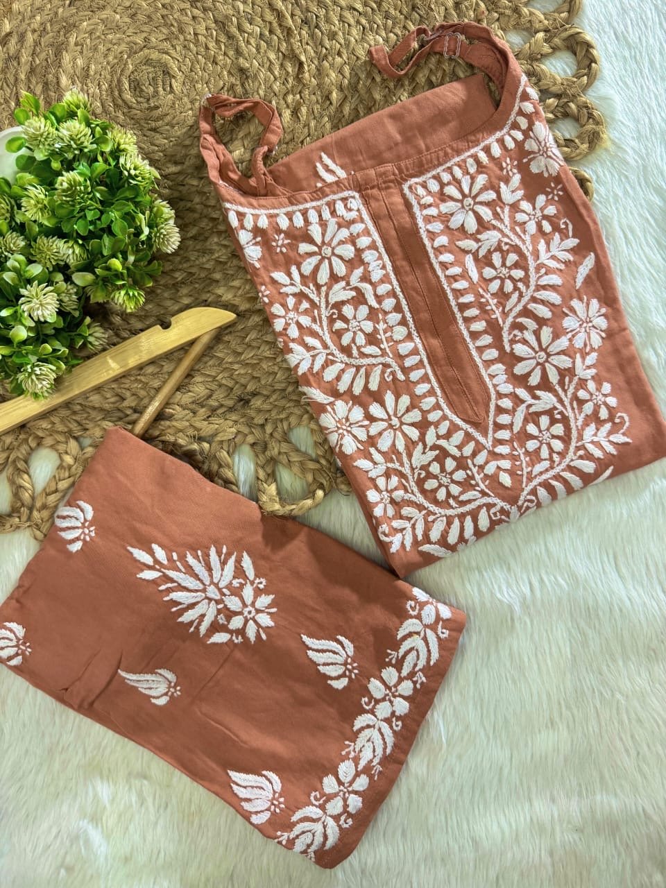 Sleeveless Rayon Kurti with Embroidery - Chikankari official