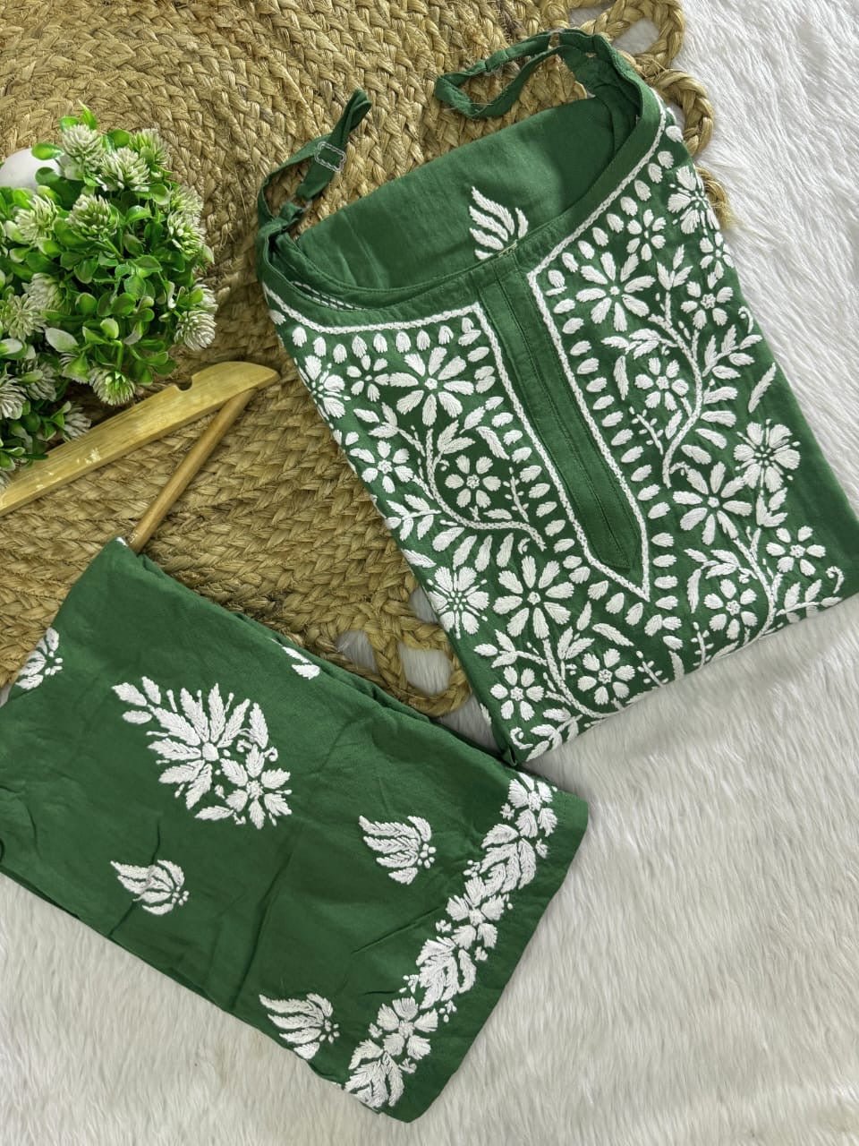 Sleeveless Rayon Kurti with Embroidery - Chikankari official