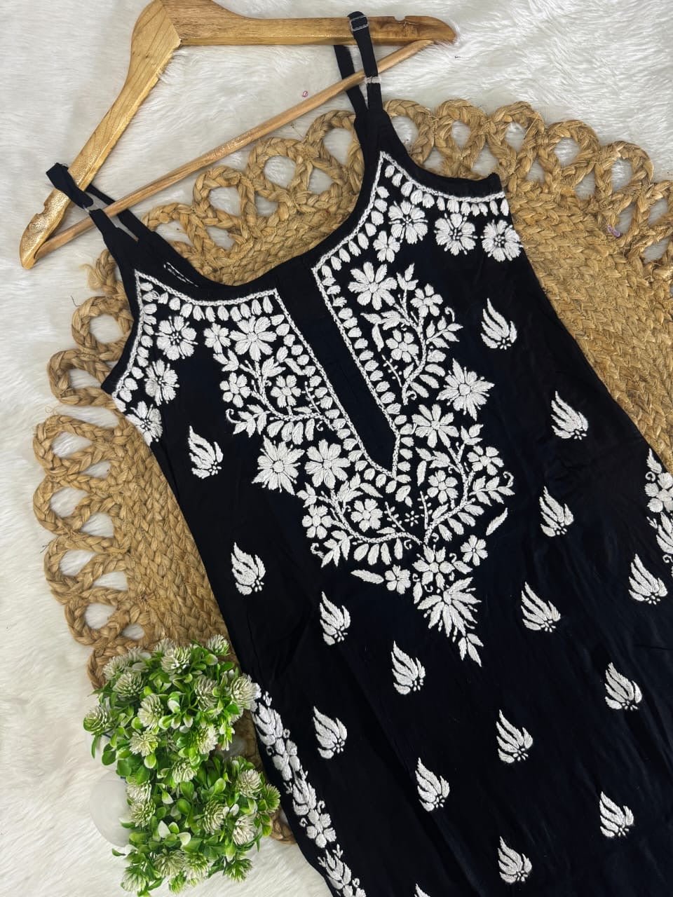 Sleeveless Rayon Kurti with Embroidery - Chikankari official