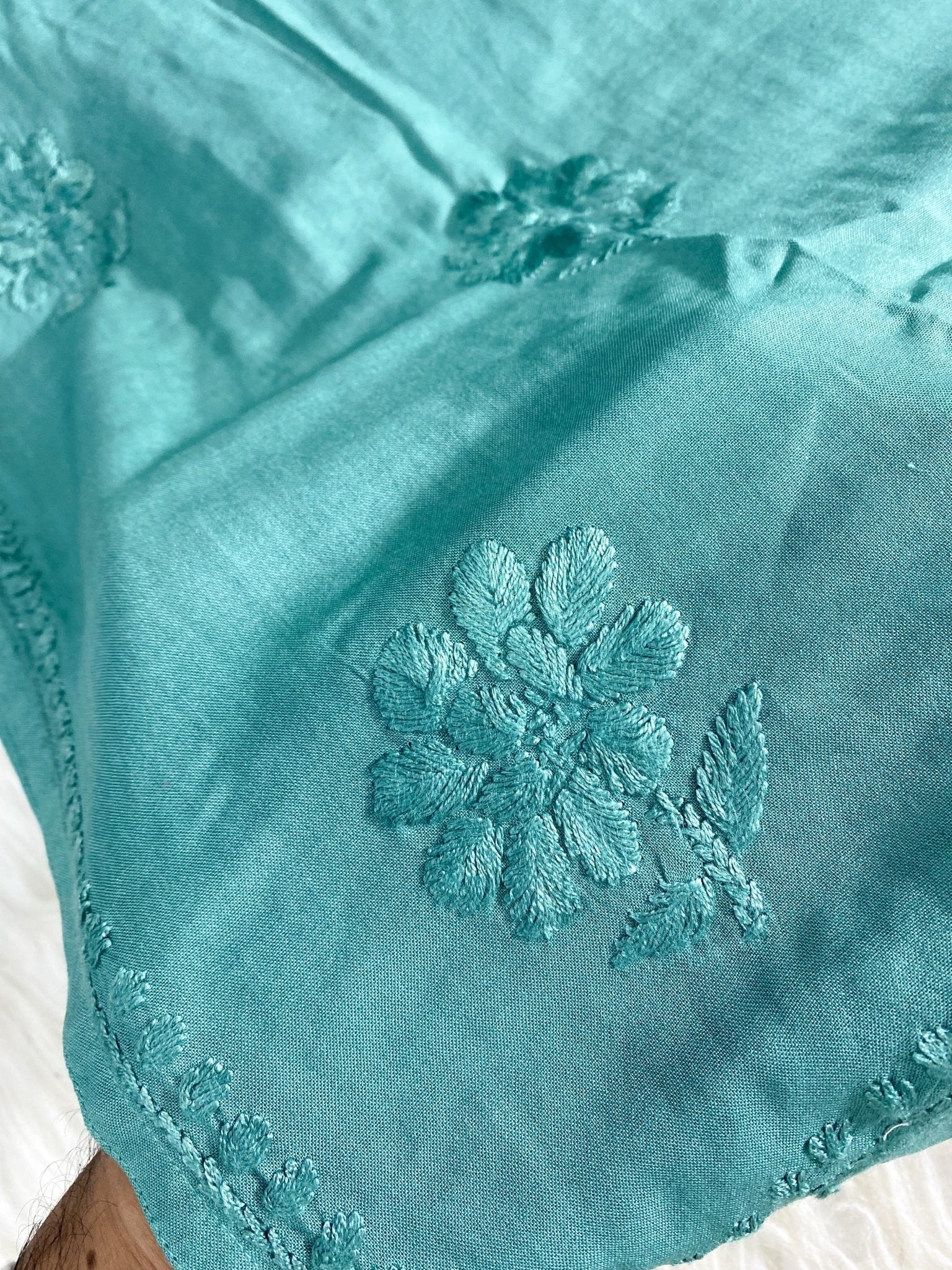 Smooth shiny 3d rayon chikankari - Chikankari official