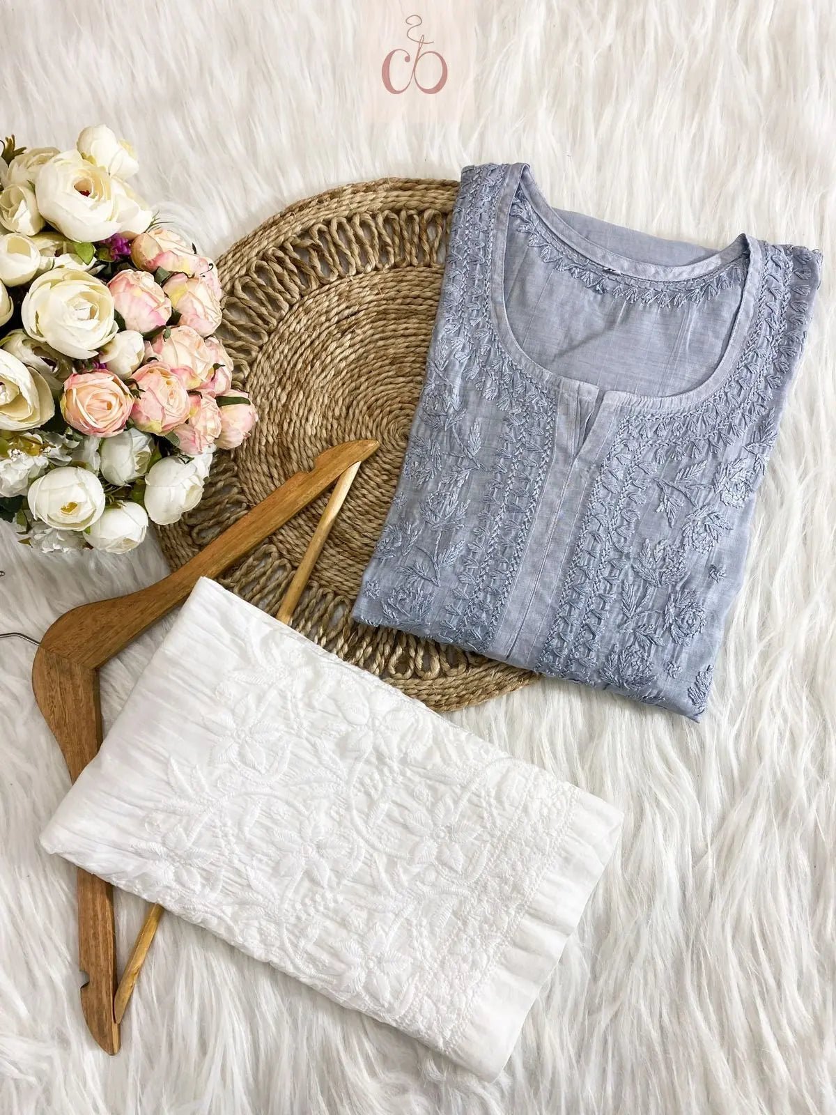 38 / greyish blue