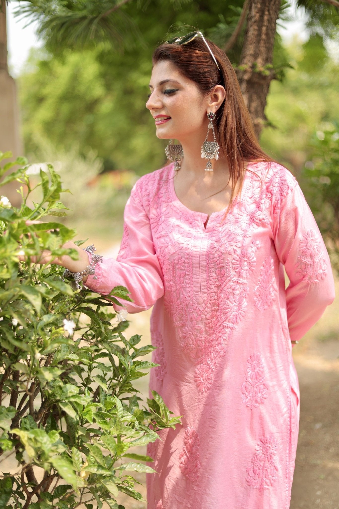Soft, breathable & comfy — Chanderi Soft Fabric Kurti paired with stylish Afghani Salwar! - Chikankari official