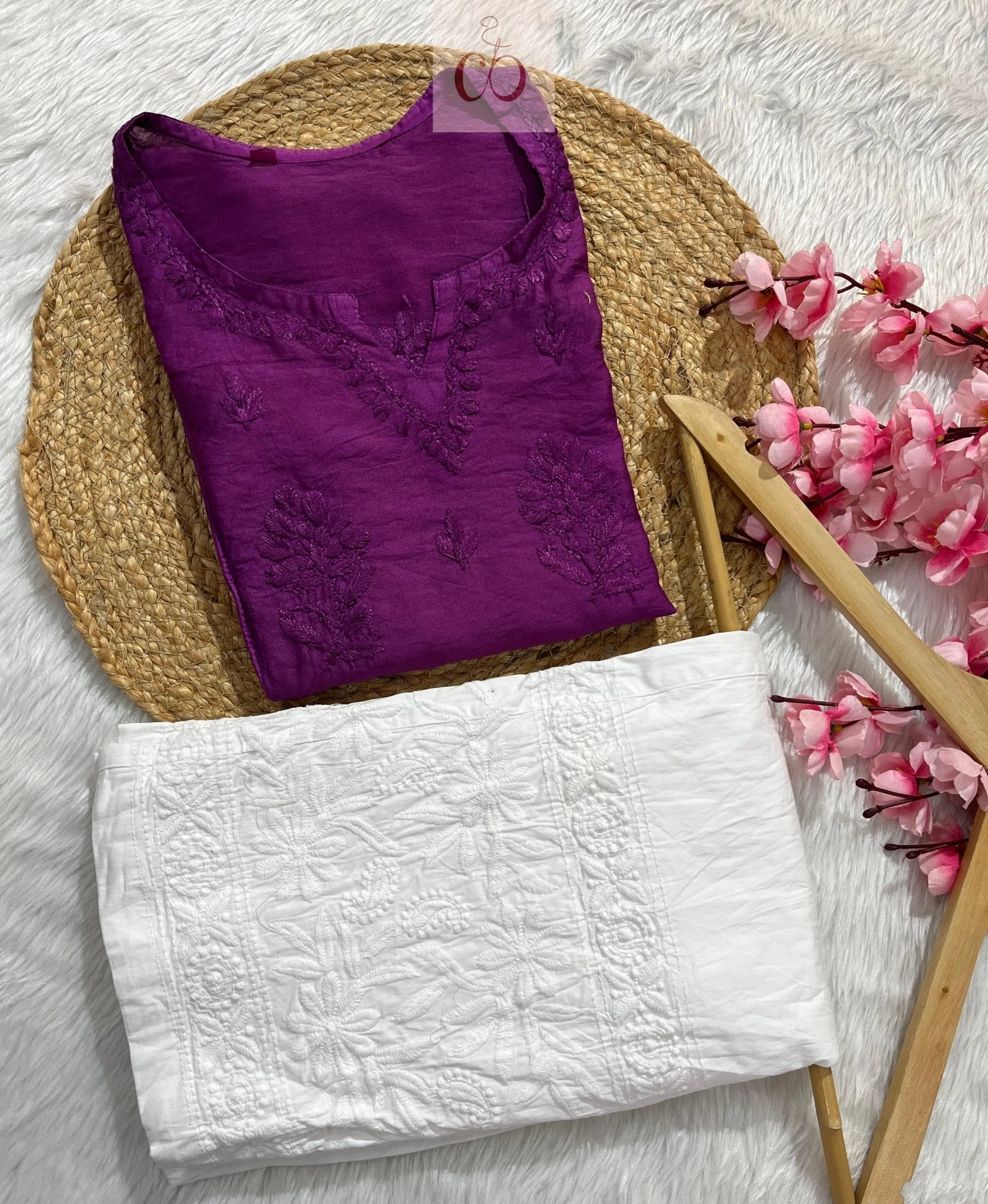 36 / purple