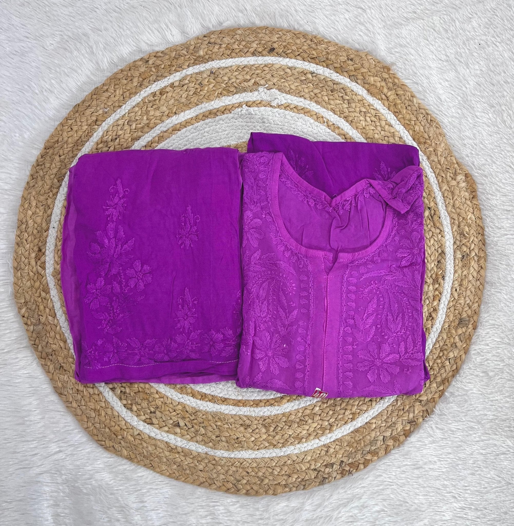 34 / lavender
