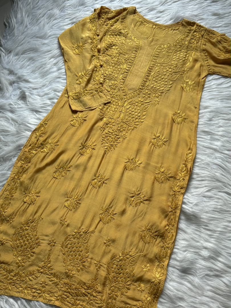 38 / mustard