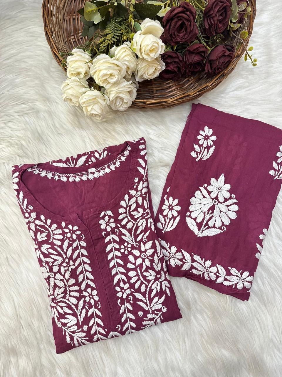 38 / mauve