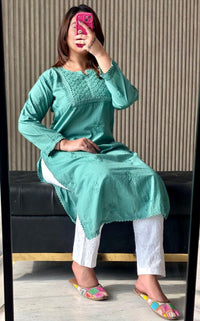 Soft Mul Mul Kurta - Chikankari official