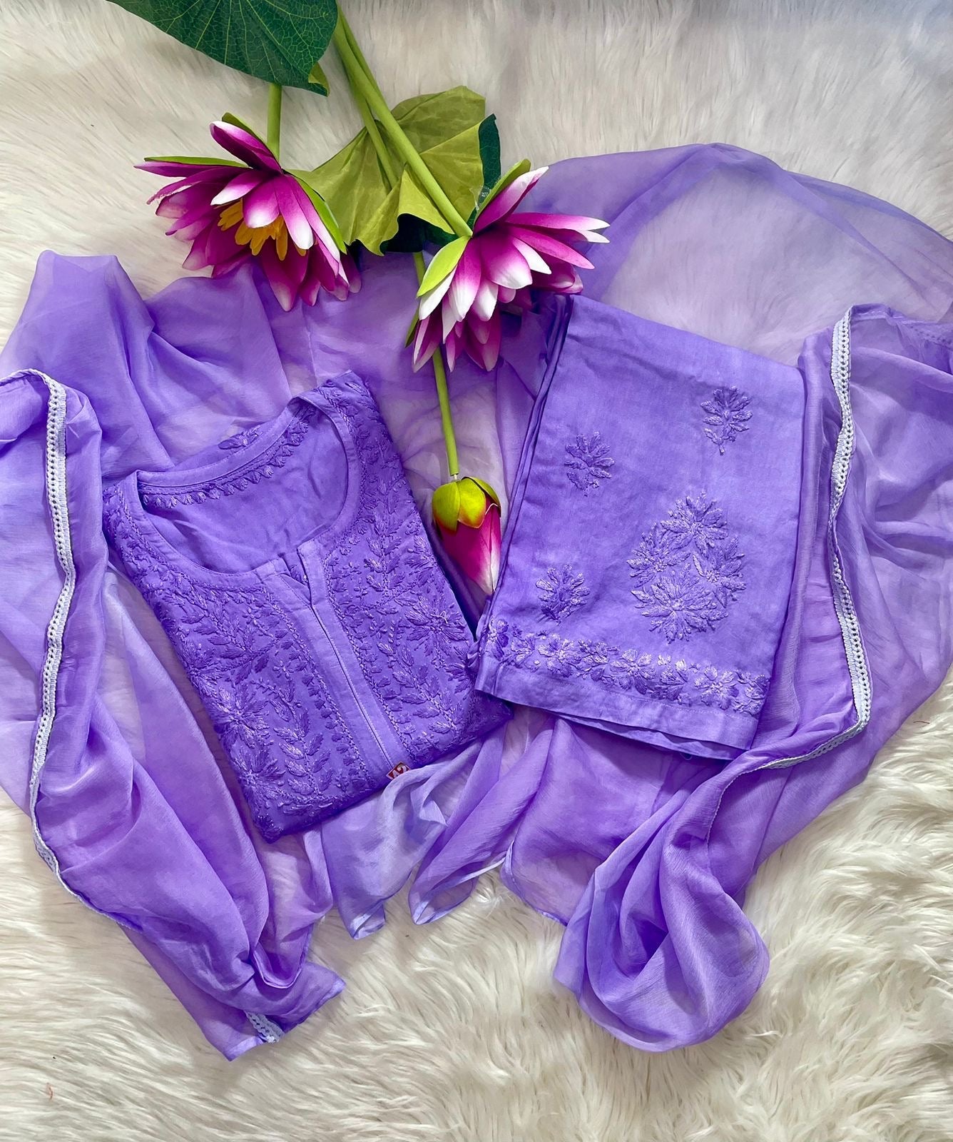 38 / lilac