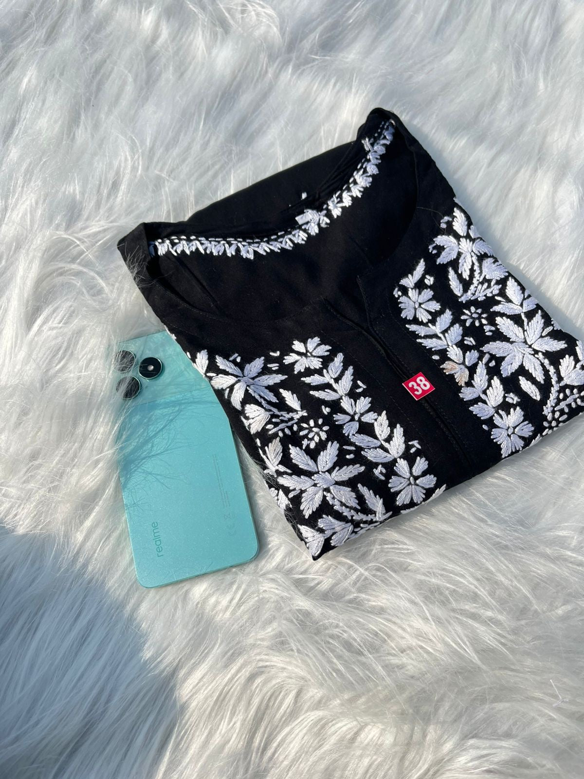 Soft straight Fit Short Top - Chikankari official