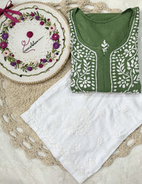 soft trendy short top - Chikankari official