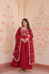 Standard & Classic Luxe Indian Gown - Chikankari official