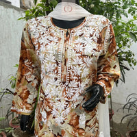 Straight fit rayon kurta - Chikankari official