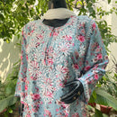 Straight Fit Rayon Print Kurta - Chikankari official