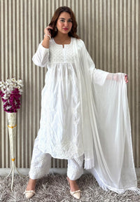 Stunning Premium 3pc White Designer Set - Chikankari official