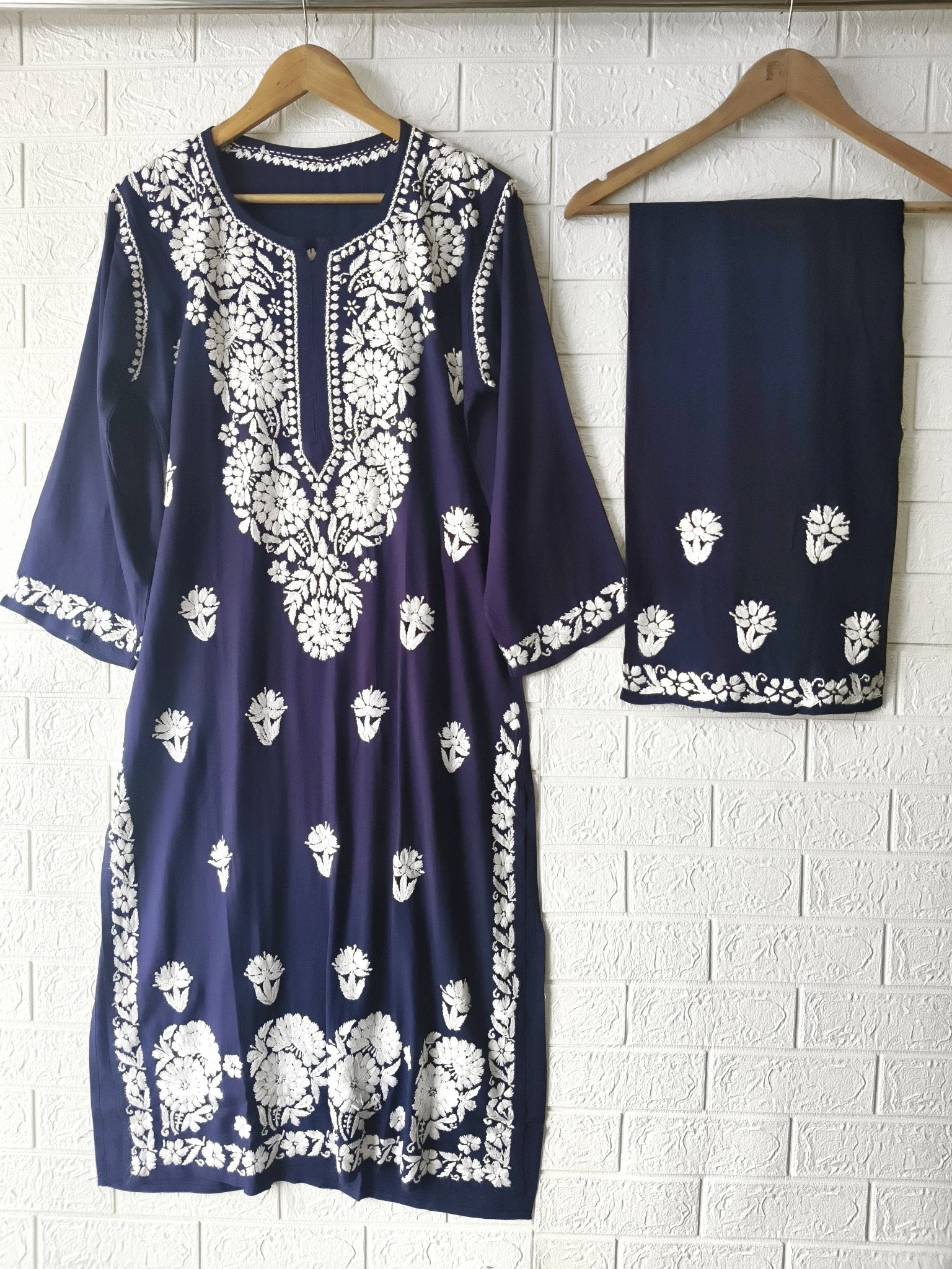 Stylish Crafted Chikankari heavy embroidered kurta Set - Chikankari official