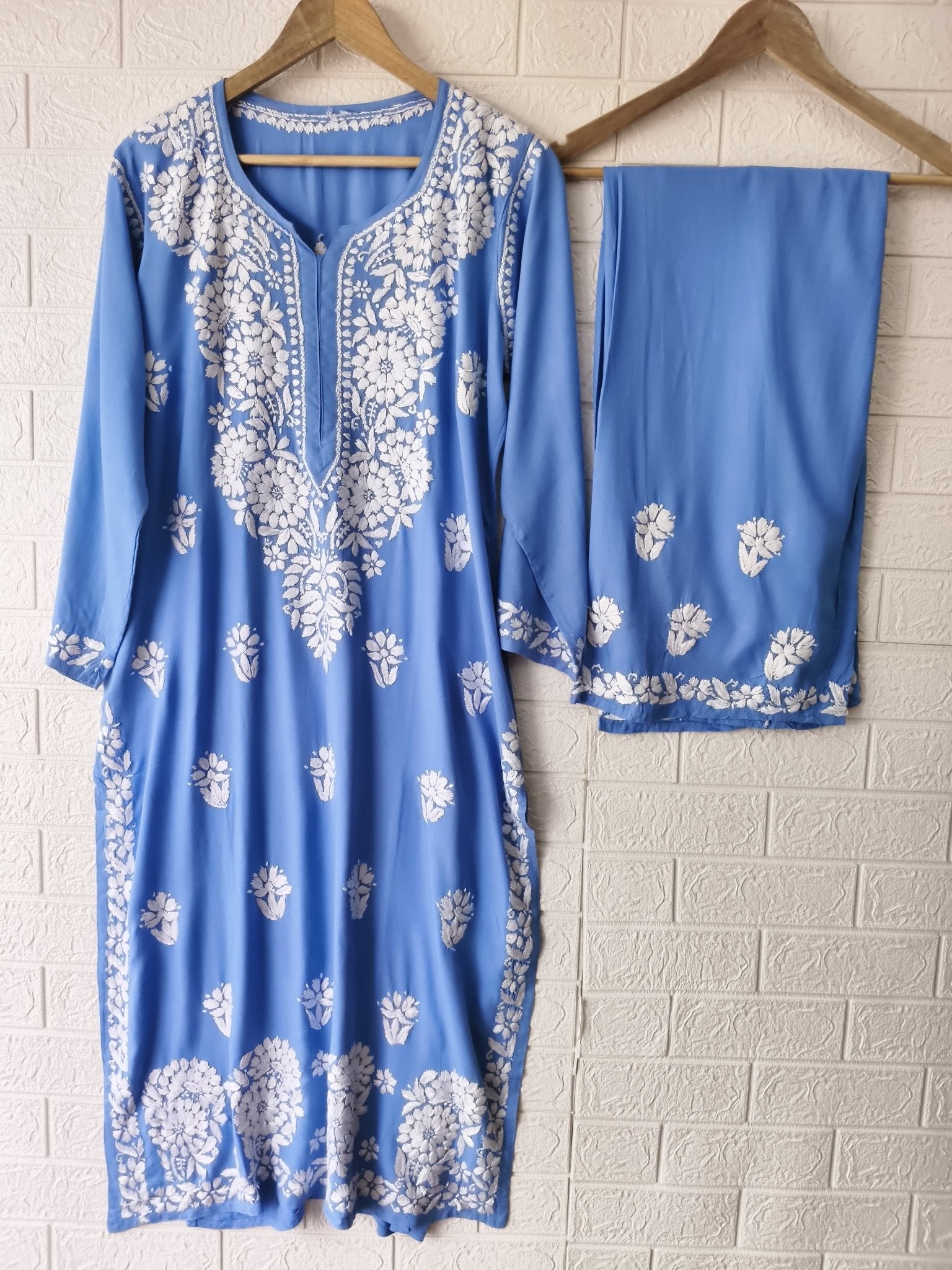 Stylish Crafted Chikankari heavy embroidered kurta Set - Chikankari official