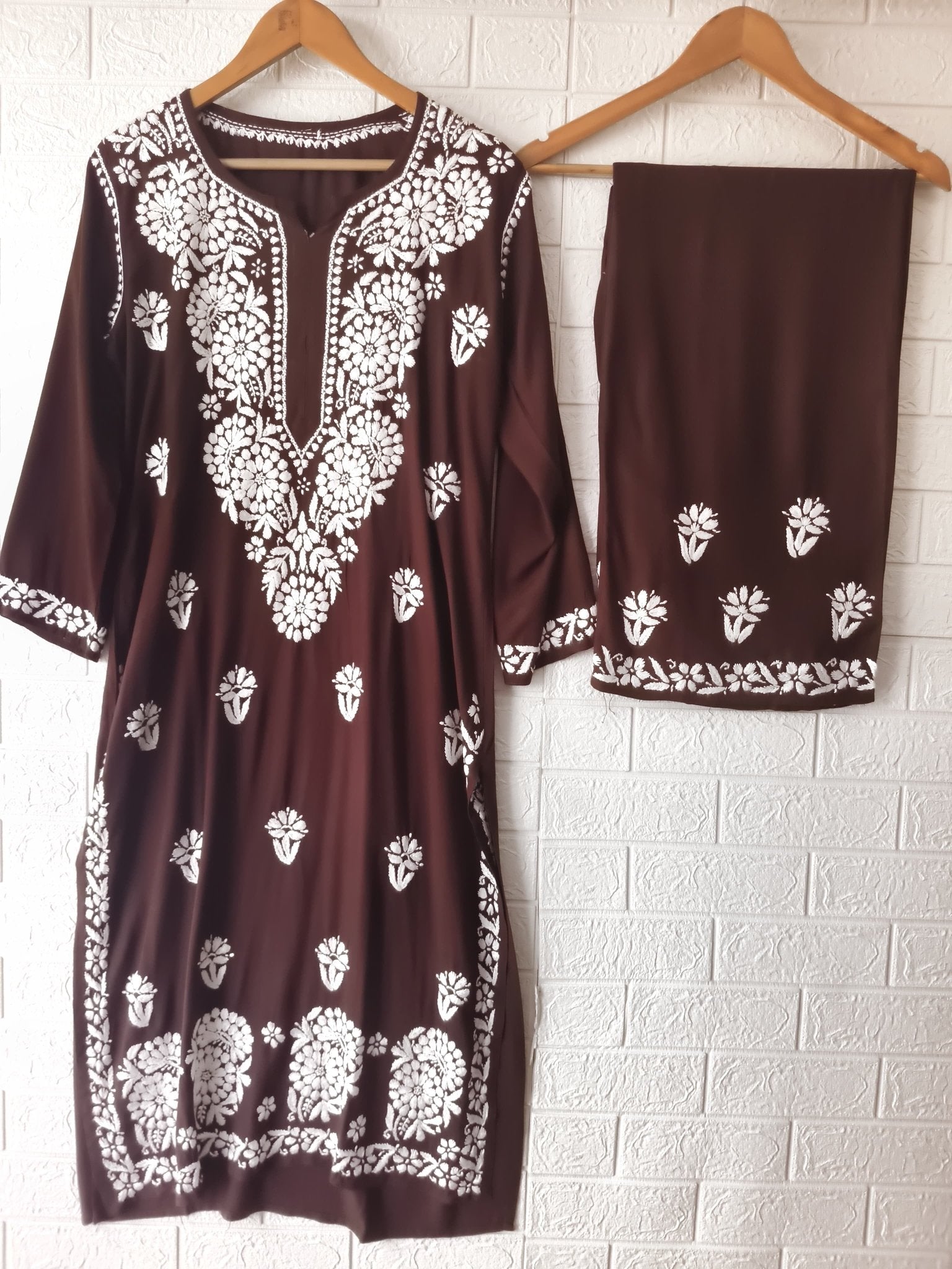 Stylish Crafted Chikankari heavy embroidered kurta Set - Chikankari official