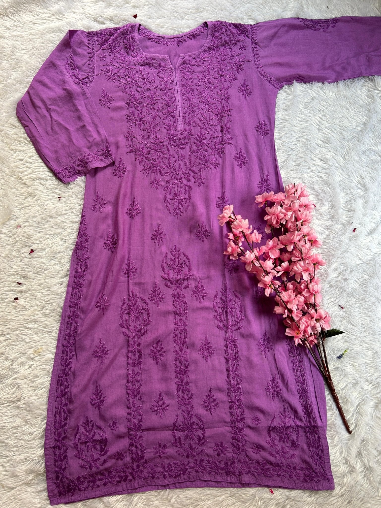 38 / purple
