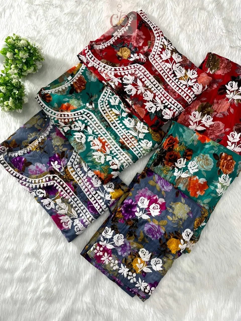 Swati Mul new Concept Kurti Plazzo Combo.. - Chikankari official